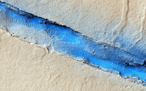 Thumbnail image for Latest photos from Mars