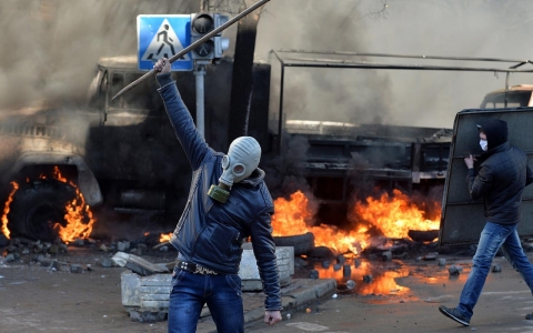 Thumbnail image for Photos: Kiev protests turn deadly