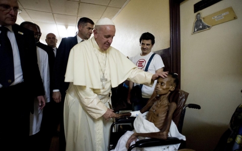 Thumbnail image for Photos: Pope Francis visits the Central African Republic