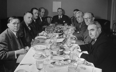 senators lunch congress US politicians WASP