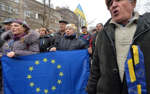 Ukraine protesters