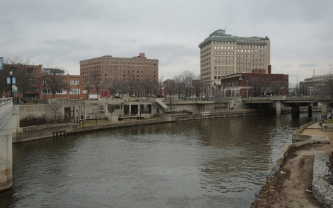 Thumbnail image for Who’s responsible for poisoning Flint’s water supply?