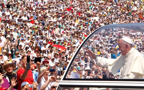 Thumbnail image for Pope’s encyclical links climate and migration crises