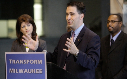 Thumbnail image for Wisconsin swindled by Scott Walker’s jobs scam