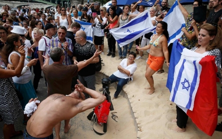 A tale of two beaches