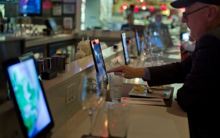 Airport iPads are a new way to alienate labor