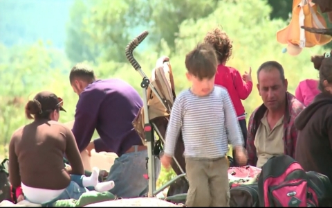 Thumbnail image for Police in Macedonia reinforce patrols on the border