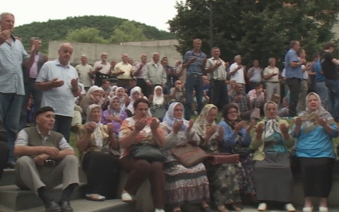 Thumbnail image for Srebrenica Massacre: Attempts to identify the dead 20 years later