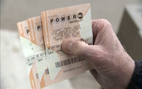 Thumbnail image for America in a Powerball frenzy over monster jackpot