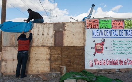 Lexmark workers protest on both sides of the US-Mexican border